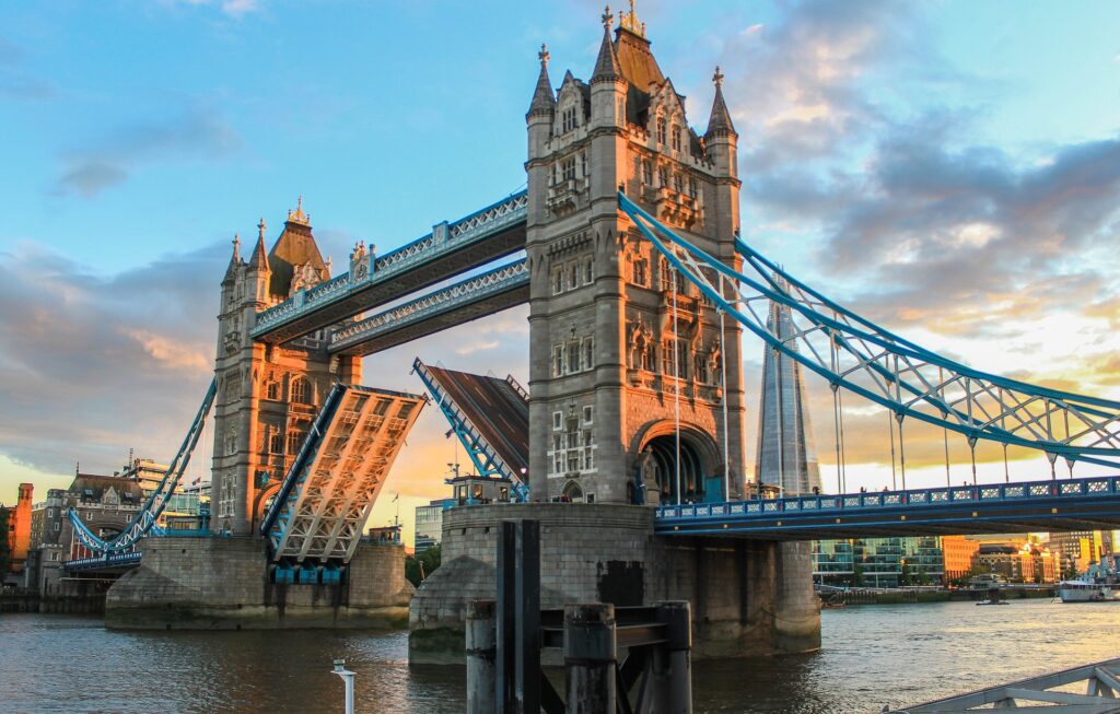 London attractions, London time, London city, sights of London, London facts