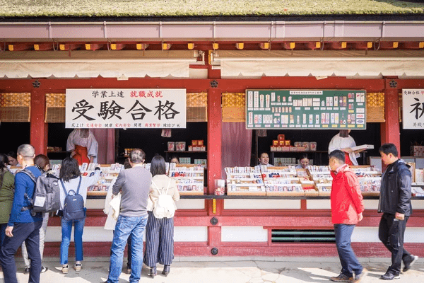 Top 15 Places to Visit in Tokyo - Tsukiji Outer Market