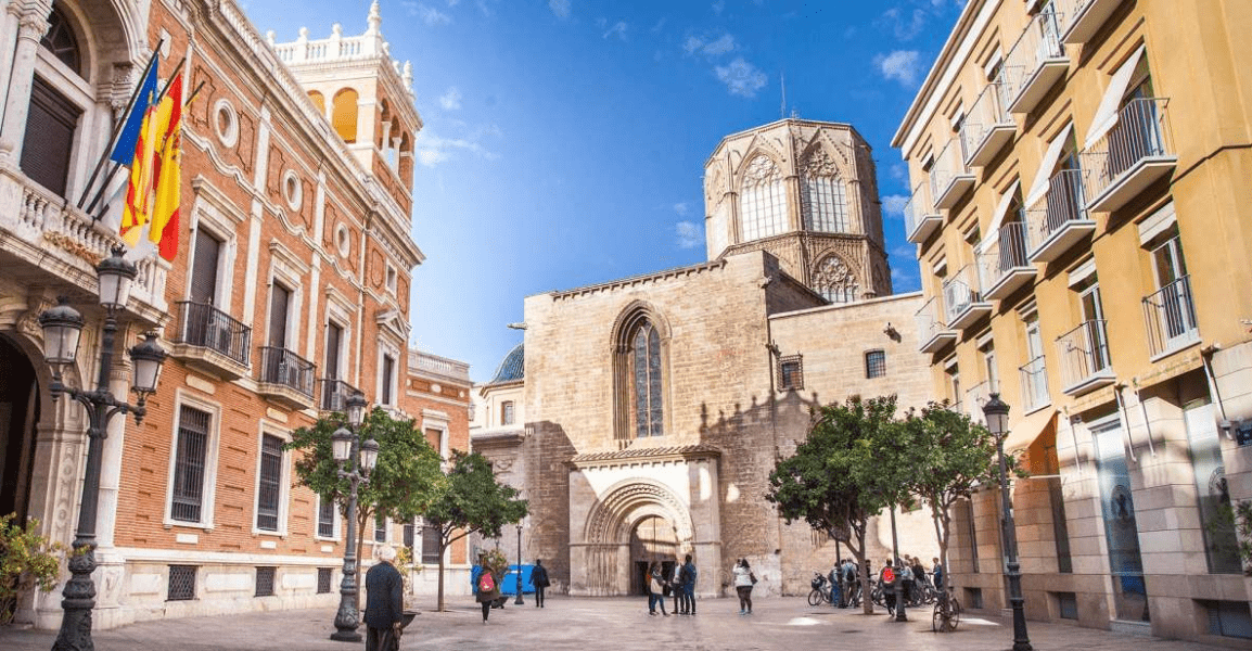 Valencia: Essentials and World Heritages Sites Walking Tour