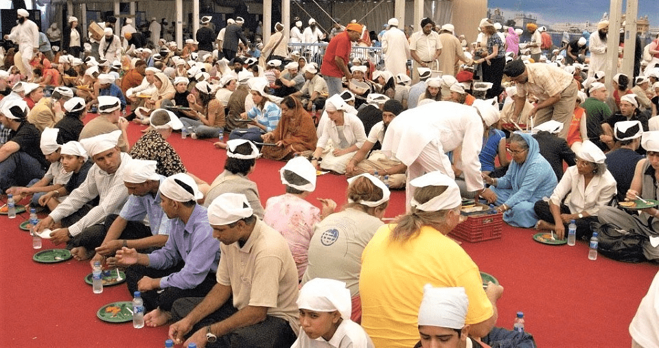 Sri Harmandir Sahib: The Golden Temple, Amritsar Feeding the Masses