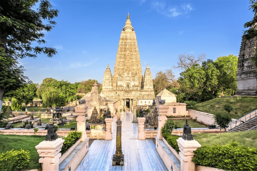 Mahabodhi Temple, Bodh Gaya - 3 Best Places to Visit in India in December